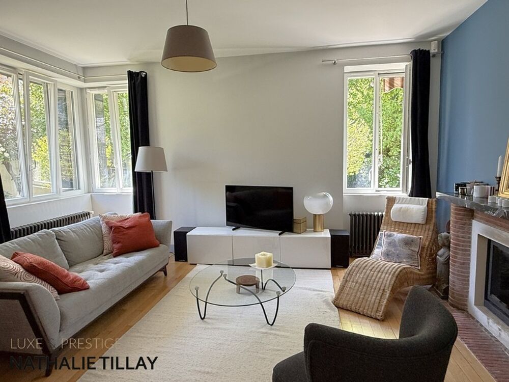 orleans Dunois, maison a vendre, rénovée, grand jardin et stationnements sécurisés . Exclusivité