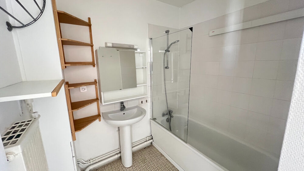 Vente Appartement Appartement Paris 2 pièce(s) 46.89 m2 Paris 17