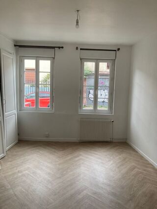  Appartement à louer 1 pièce 26 m²