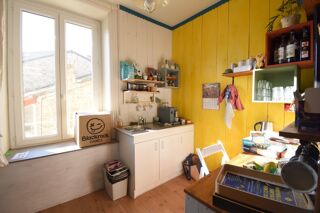  Immeuble � vendre 12 pi�ces 240 m�