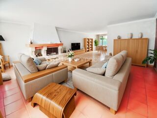  Propriété/château à vendre 7 pièces 150 m²