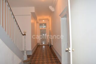  Immeuble � vendre 6 pi�ces 240 m�