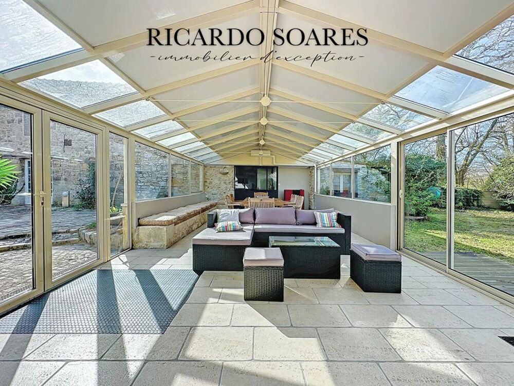 DEMEURE D'EXCEPTION / LONGÈRE 574m2 / PISCINE / SALLE DE JEUX / 2 APPTS / TERRAIN 2700m2