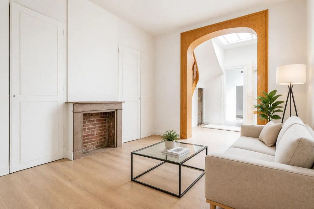 Immeuble de rapport rénové à Roubaix  12,6 % de rentabilité