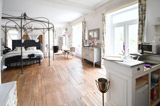  Immeuble  vendre 15 + pices 1400 m