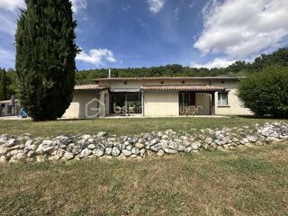  Propriété/château à vendre 8 pièces 225 m²