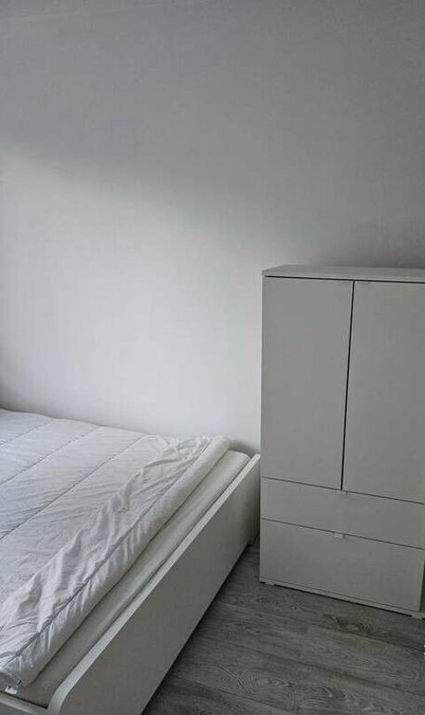  Appartement  louer 1 pice 97 m