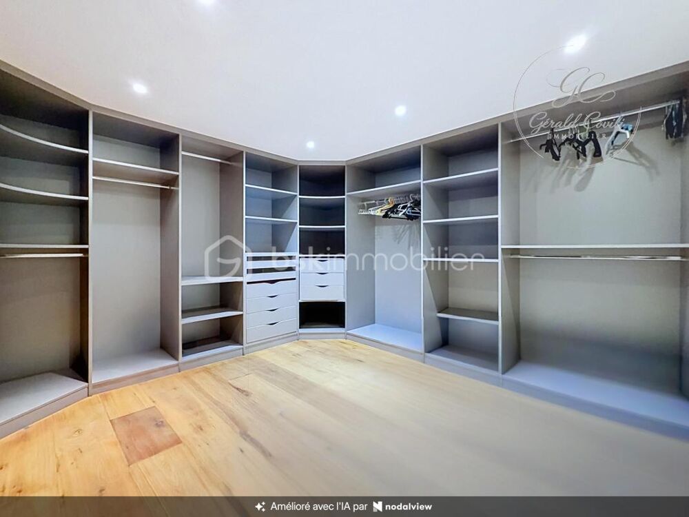 à vendre  Propriété/château Roquefort-les-Pins (06330)