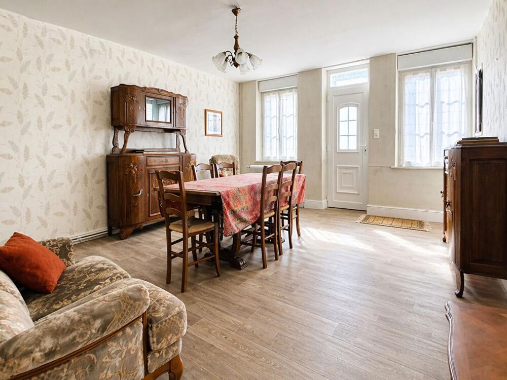 Maison de ville, 7 pièce(s) 140 m2 5 chbres avec garage