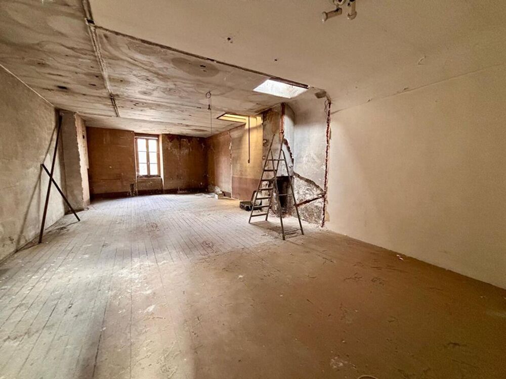 Vente Immeuble IMMEUBLE AVEC LOCAL COMMERCIAL - 3 PLATEAUX - NEVERS CENTRE-VILLE Nevers