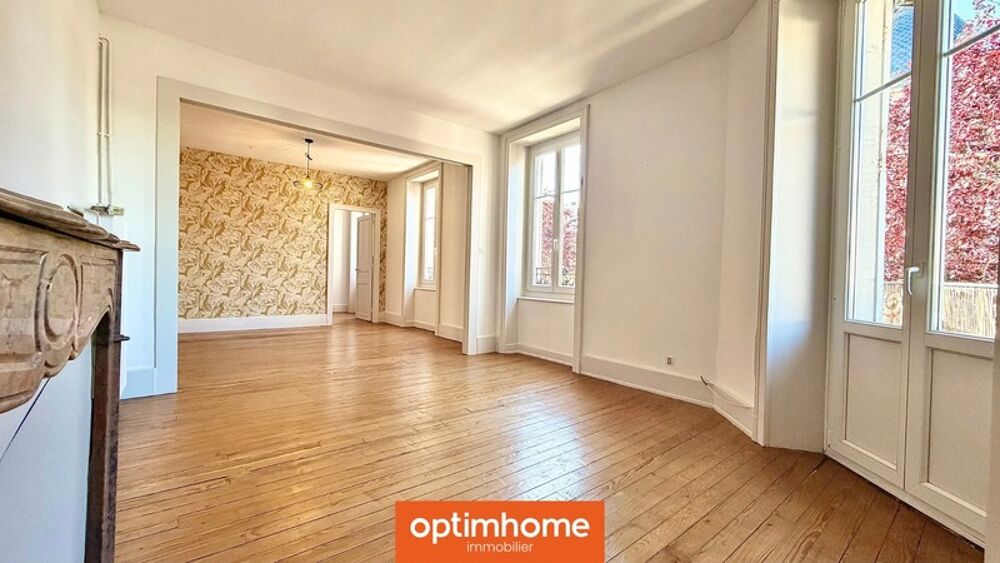 Appartement de charme rénové avec balcon, cave et faible charges  75 m²  Lumineux & élégant
