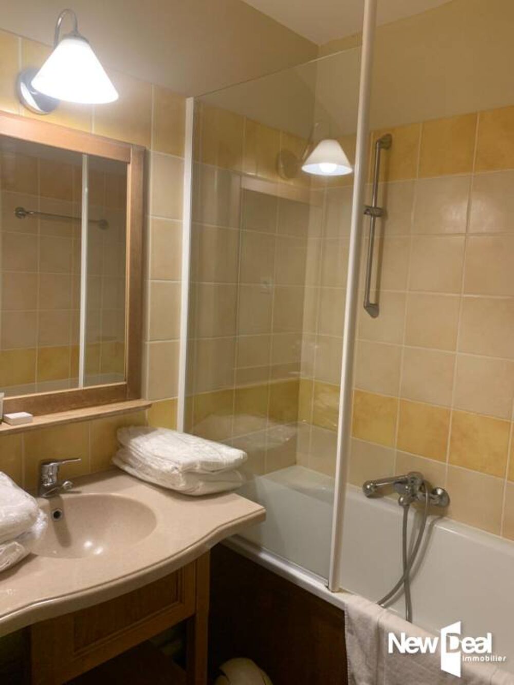 MAISONNETTE EN DUPLEX DANS UNE RESIDENCE DE VACANCES AU COEUR DU LOT ET GARONNE