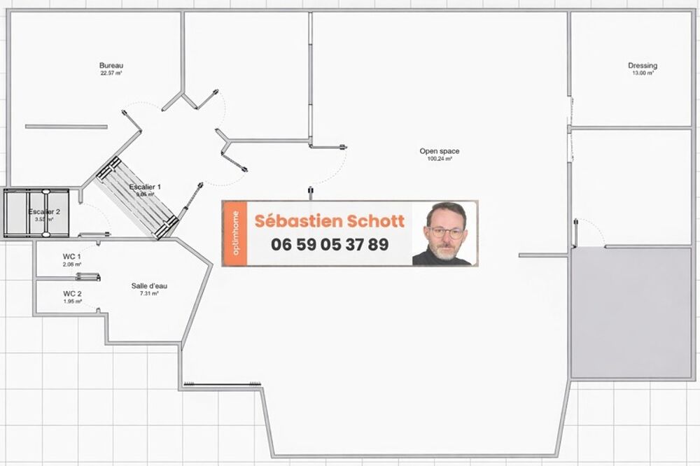   75019 / BUTTES-CHAUMONT / GRANDE SURFACE / LOCAL / SALLE DE SPORT / BUREAUX / PARKING PRIVATIF / VESTIAIRES 