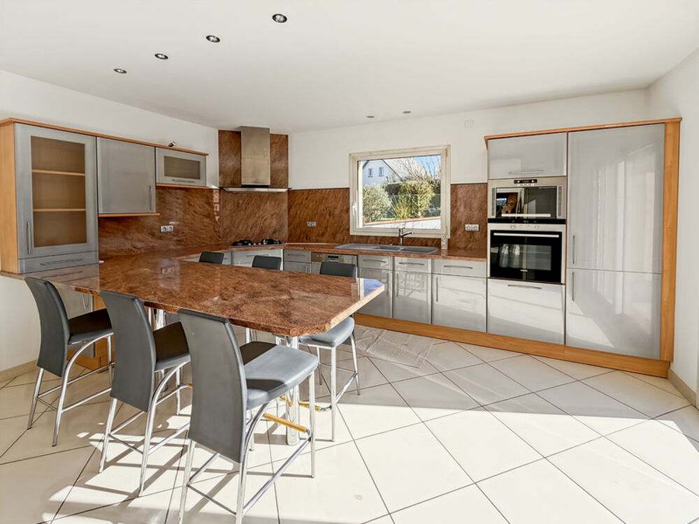 Le Mesnil Esnard Maison 6 pièces - 228 m2 - Terrain 1331 m2