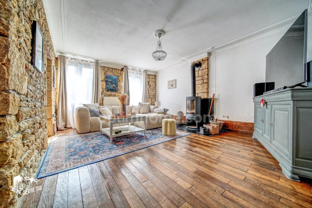 Maison 7 pièces 207 m² · à Petit Failly · 207 m² · 314 000 €