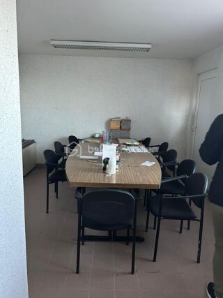  Immeuble à vendre 2 pièces 400 m²