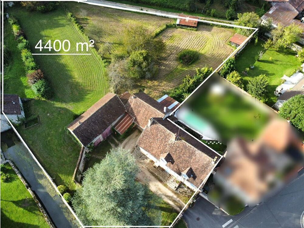 Vente Maison Maison en pierre de caractère à Flagy :  Authentique et pleine de potentiel Flagy