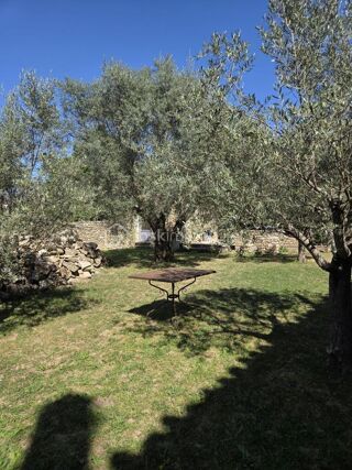  Maison � vendre 7 pi�ces 270 m�