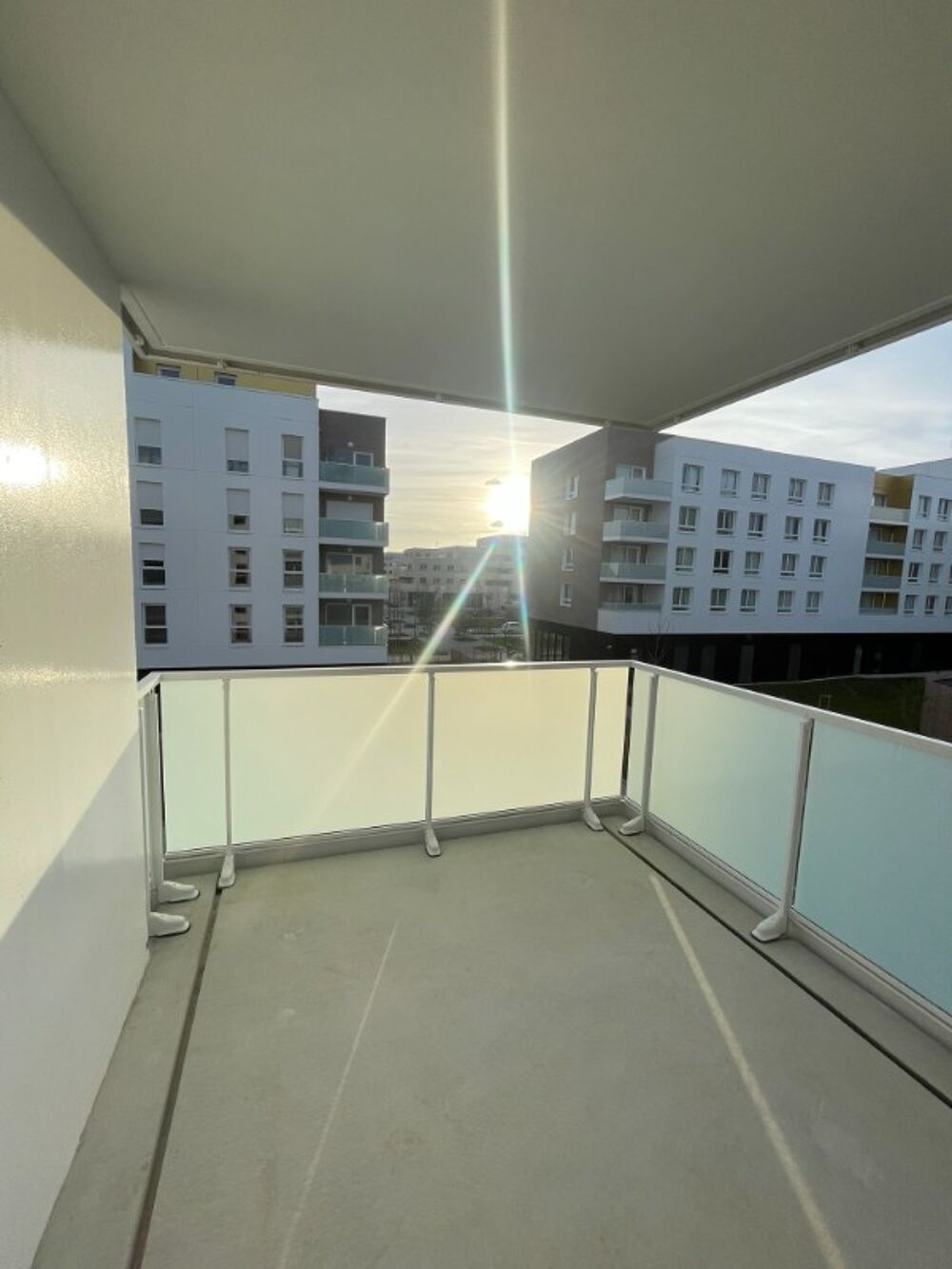 Location Appartement T3 avec terrasse et parking à AMIENS Amiens