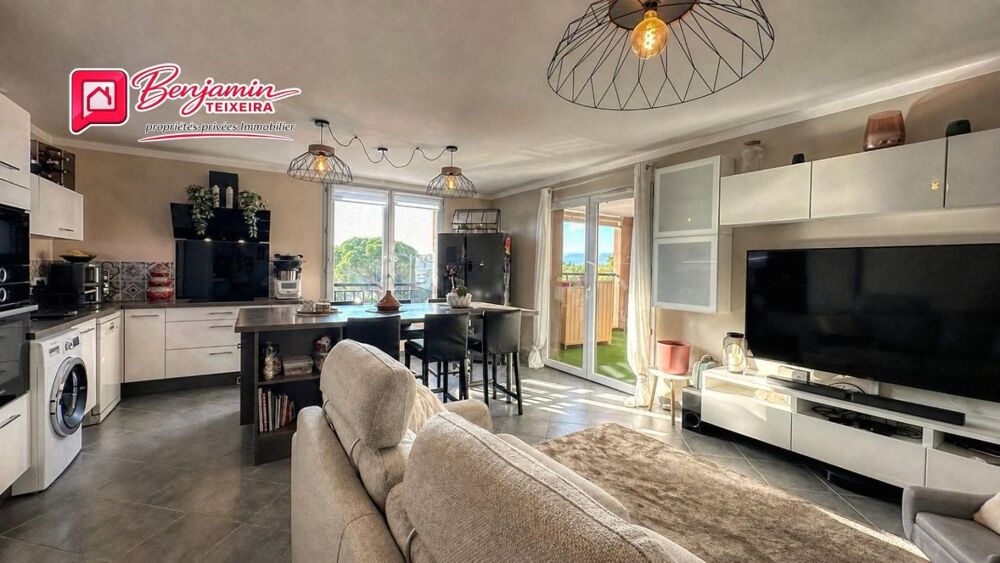 Vente Appartement Appartement Roquebrune Sur Argens 3 pièce(s) 67 m2 Roquebrune sur argens