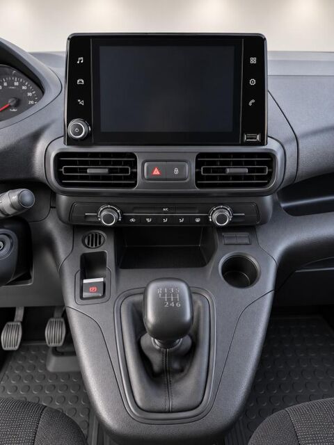 Partner 1&deg; Main / 1.2L PURETECH 110cv Version Premium Clim/Limit/Rad 2022 occasion 60430 Abbecourt
