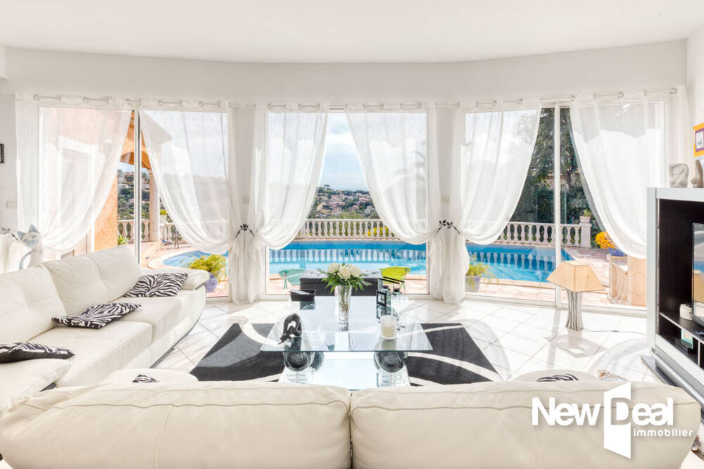 Villa d'architecte 4 chambres, piscine, vue mer et golf, Sainte Maxime