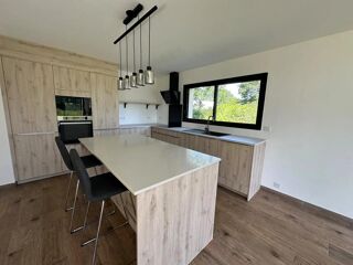  Propriété/château à vendre 7 pièces 184 m²