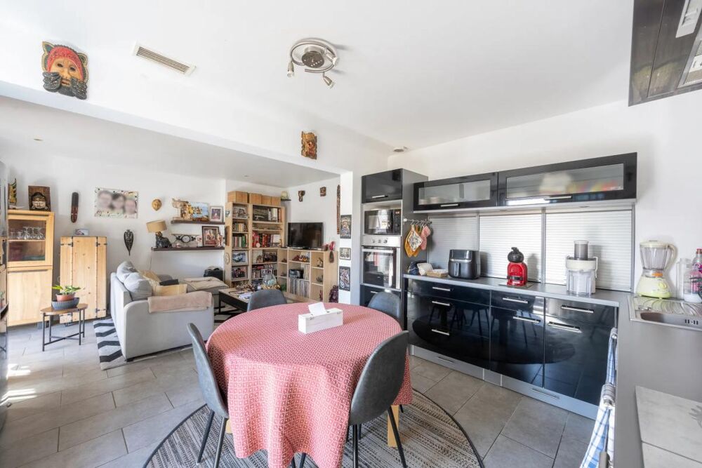 Vente Appartement Appartement 4 pièces de 83 m² à Carnoules Carnoules