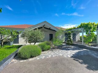  Maison à vendre 8 pièces 205 m²