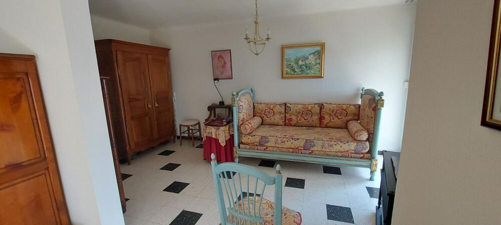 Vente Appartement 30. GARD. NIMES. Appartement traversant climatisé de 106 m² avec terrasse dans résidence sécurisée Nimes
