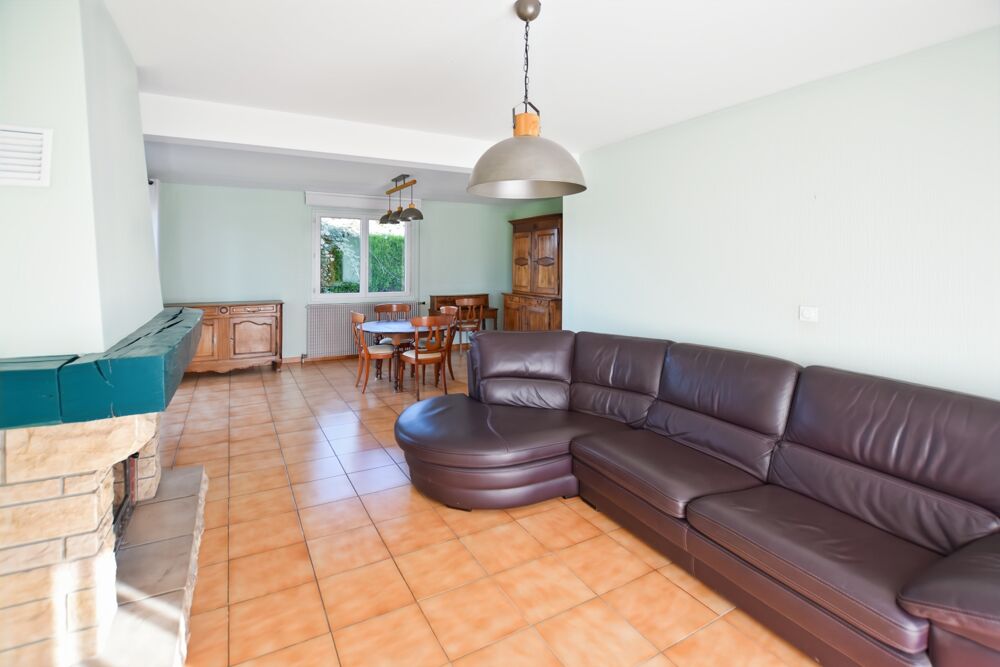 Vente Maison Maison sur sous-sol de 149 m2 avec 1840 m2 de terrain  à FARGES LES CHALON (71) Farges les chalon