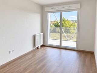  Appartement à louer 3 pièces 58 m²