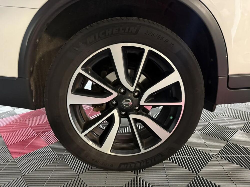 X-Trail (T32) 2.0 dCi 16V Xtronic CVT 4WD S&S 177 cv Bo&icirc;te auto ACEN 2017 occasion 85190 Venansault