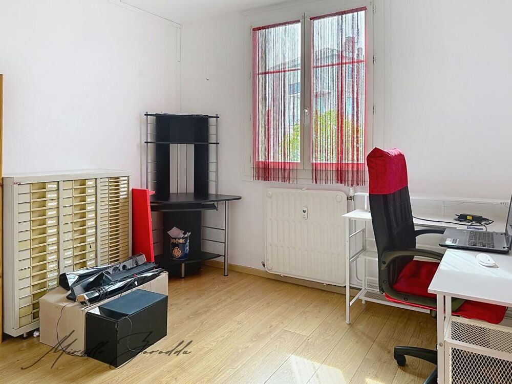 Vente Appartement NIMES Appartement   3 pièces 64 m²  avec garage, loggia et cave Nimes