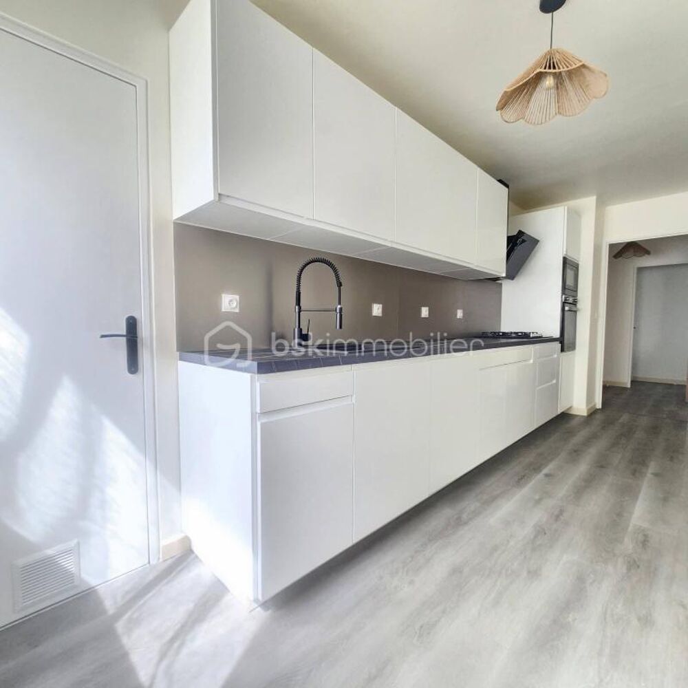 Location Appartement Magnifique 3 pièces - cave - parking Nice