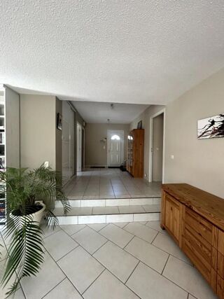  Maison  vendre 7 pices 172 m
