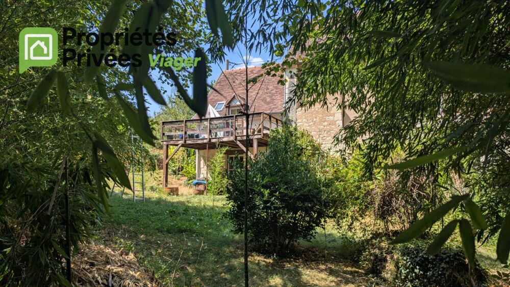 Maison en viager occupé.La Roche Posay .H 89 ANS F 94ans
