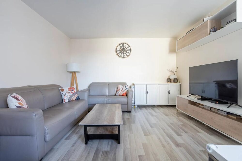 Appartement 3 pièces de 59 m² à La Courneuve