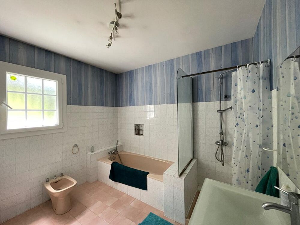� vendre  Maison Cambo-les-Bains (64250)