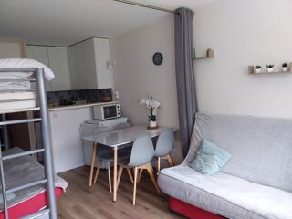 Vente Appartement Studio 24 m² avec balcon, cellier, et casier à ski La mongie