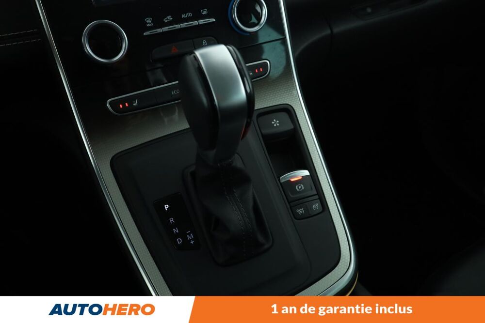 Sc&eacute;nic 1.3 TCe Initiale Paris EDC 160 ch 2018 occasion 92130 Issy-les-Moulineaux