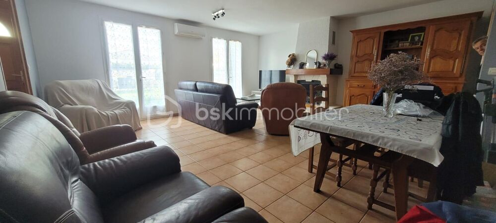 MAISON DE PLAIN PIED DE 93 M2 3 CHAMBRES, GARAGE, CELLIER SUR TERRAIN DE 387 M2