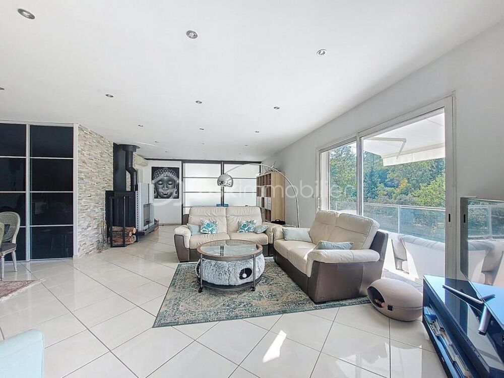 Villa de prestige avec piscine et appartement indépendant