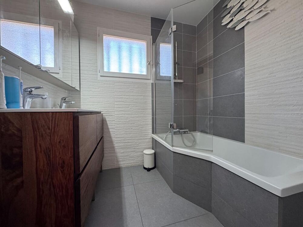 � vendre  Maison Chassieu (69680)