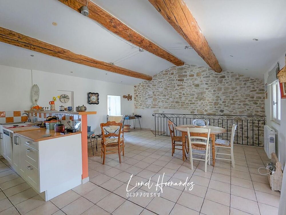 Vente Maison Maison de village en pierre - Rénovation de qualité - 4 chambres - Grande terrasse Uzes