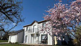  Maison � vendre 9 pi�ces 216 m�