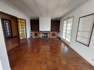  Maison � vendre 10 pi�ces 300 m�