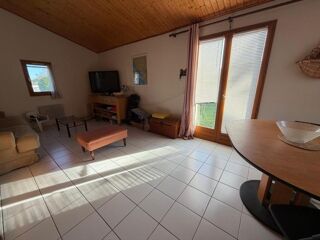 Propriété/château à vendre 3 pièces 61 m²