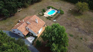  Maison � vendre 8 pi�ces 220 m�