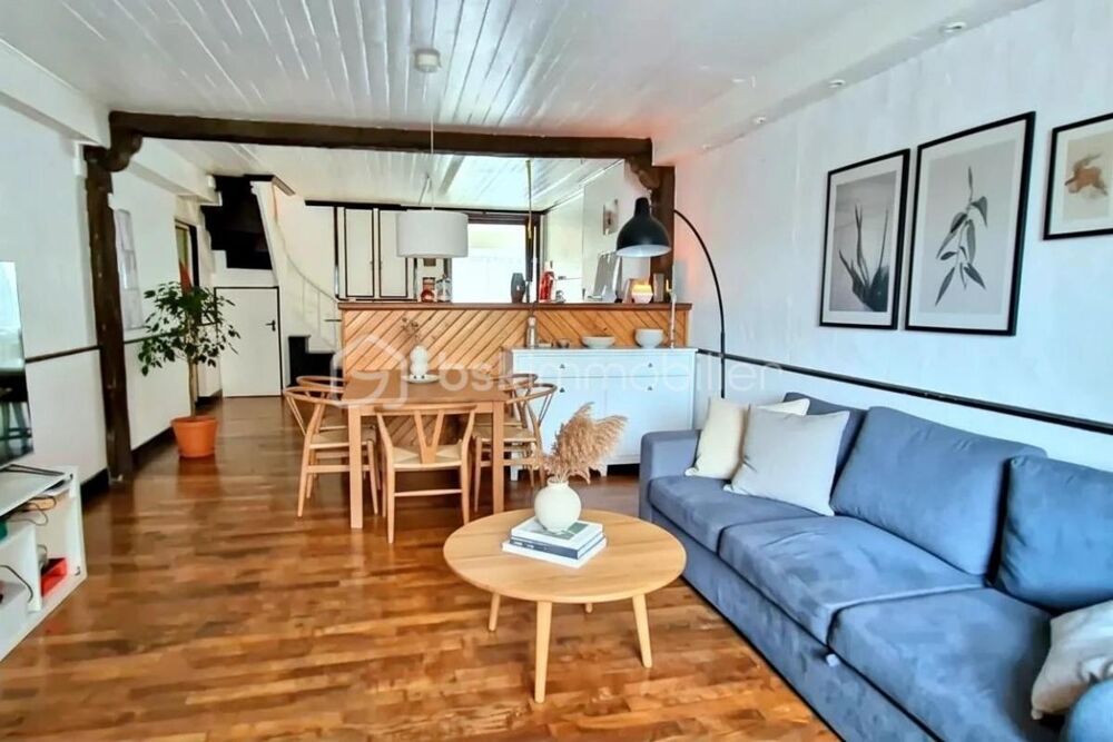 Vente Maison MAISON DE BOURG – 93 M² – 3 CHAMBRES – VERGEAL Vergeal